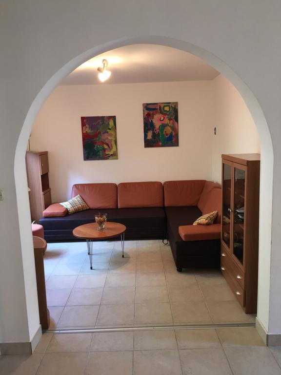 Apartment Garden Малинська Екстер'єр фото